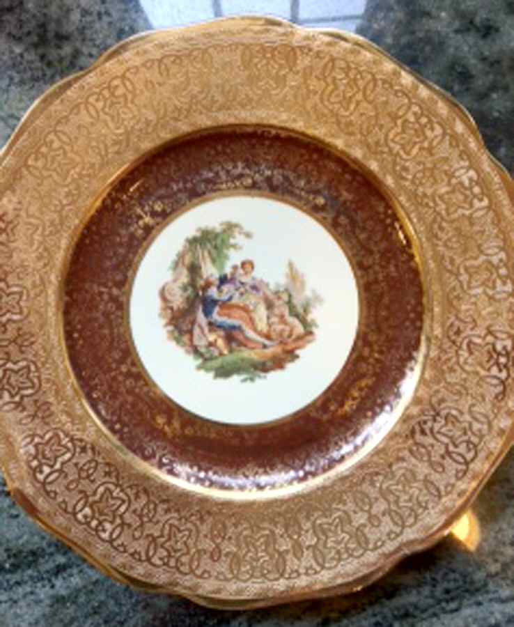 HCZ292 Dinner Plate by Haas-Czjzek Coronado-1