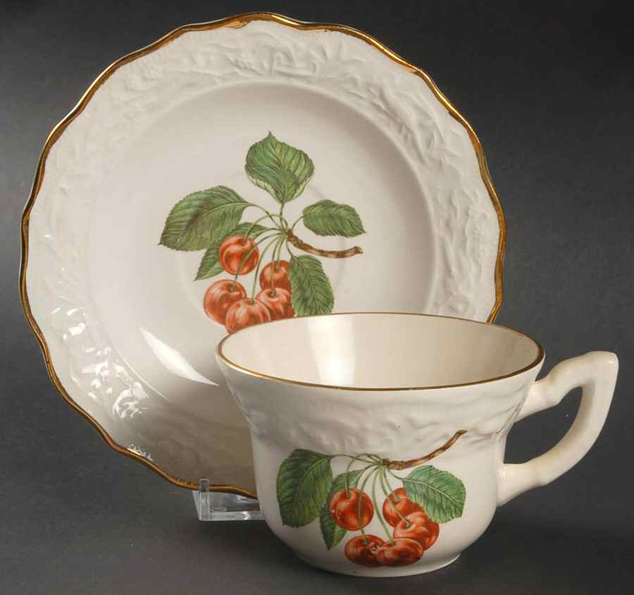 SAB111 Flat Cup & Saucer Set by Sabin-1