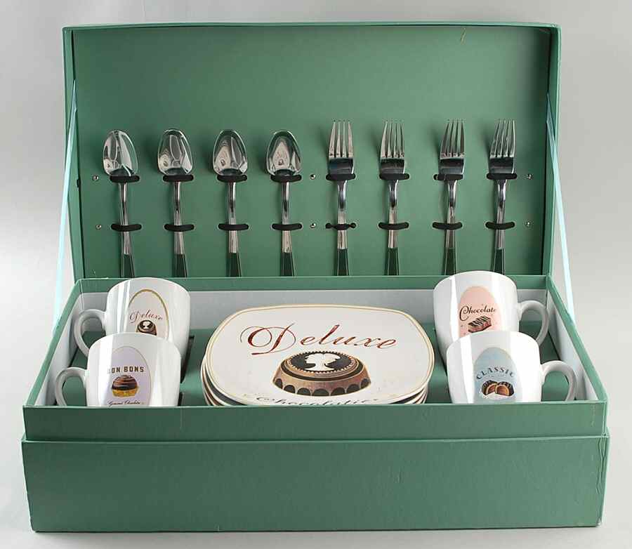 Confections (16 Pc) Boxed Dessert Set by Sakura-1