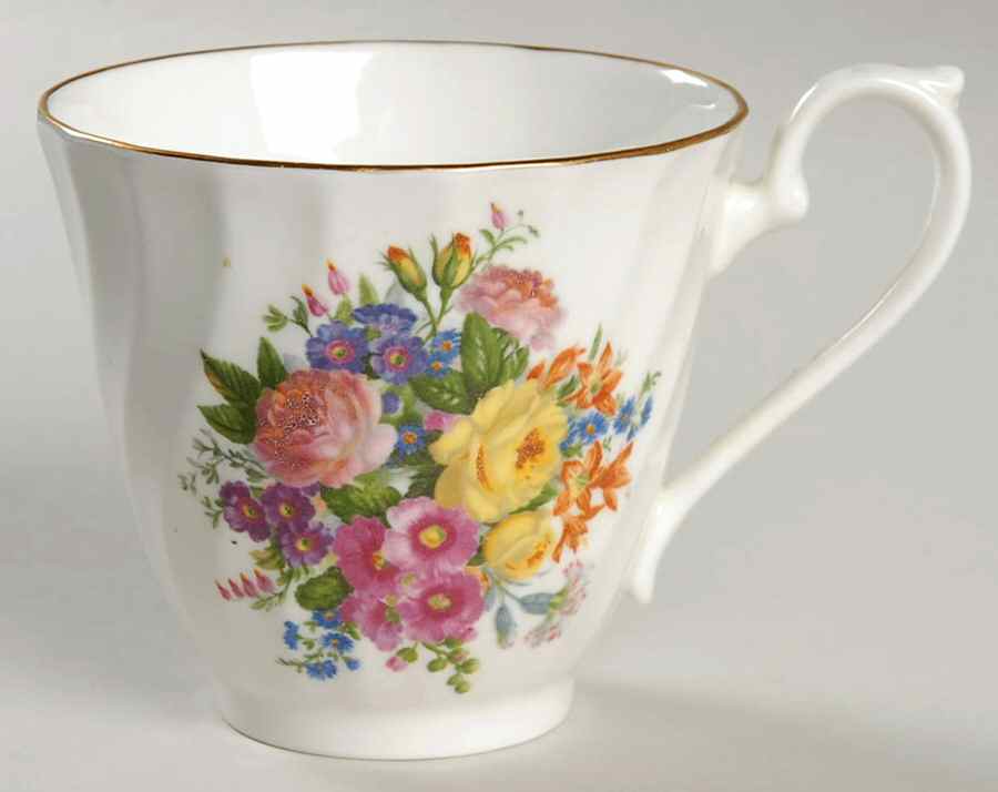 SUT69 Footed Cup by Sutherland-1