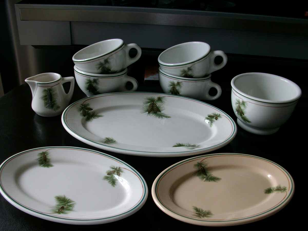 SY1098 12" Oval Serving Platter by Syracuse-1