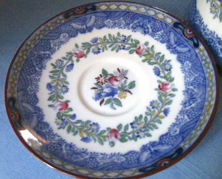R4746 Saucer by Spode-1