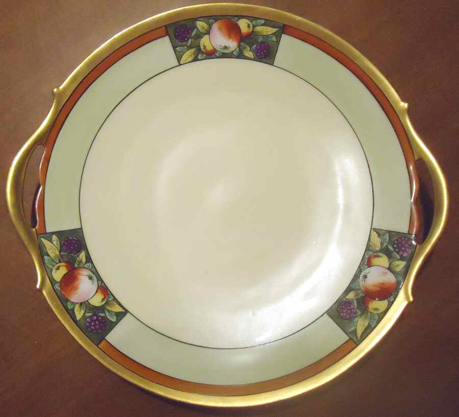 SFR63 Handled Cake Plate by Stouffer-1