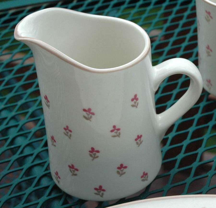 Fleur Taupe Creamer by Sango-1