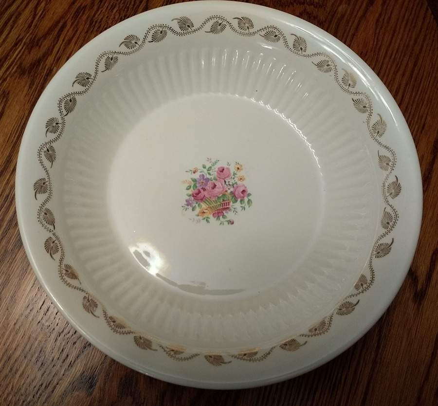 SEB157 9" Round Vegetable Bowl by Sebring Pottery-1