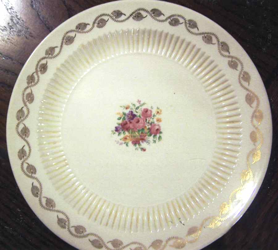 SEB157 Dinner Plate by Sebring Pottery-1