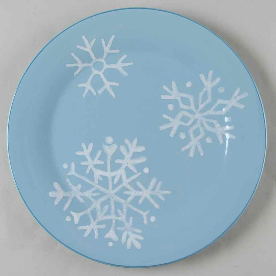 Winter's Frost Dinner Plate by St Nicholas Square-1