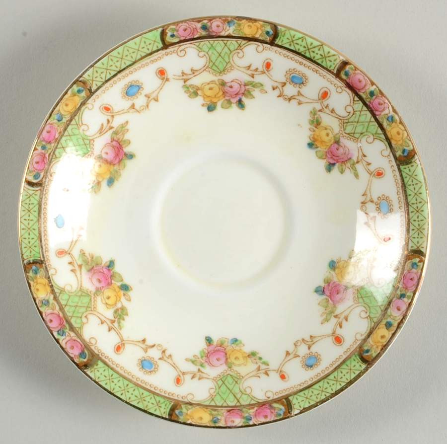 2492 Saucer by Sutherland-1