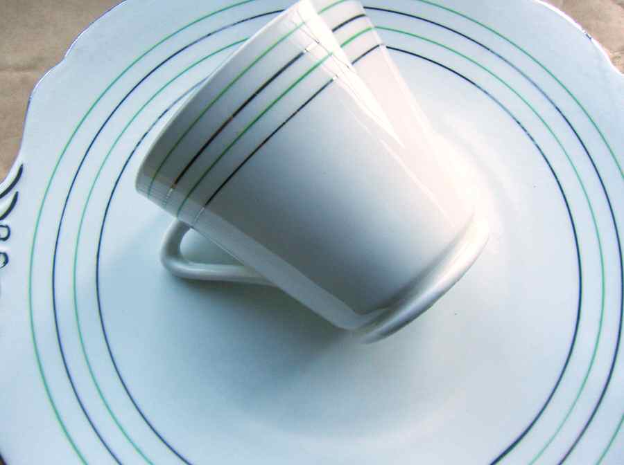 4389 Footed Cup by Stanley China (ENG)-1