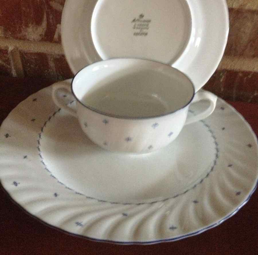 Elisa Blue (Blue Trim) Dinner Plate by Seltmann-1