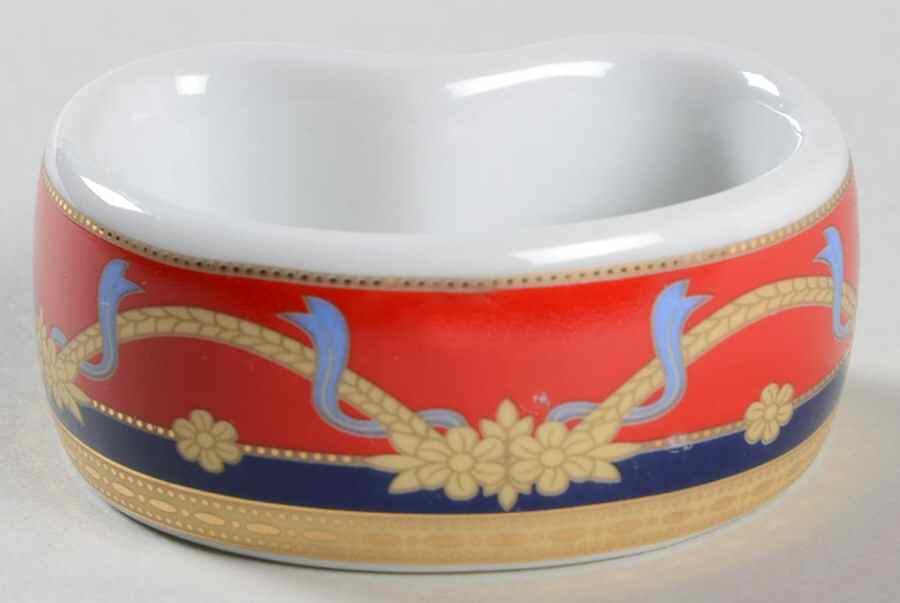 SZE5 Napkin Ring by Sorelle-1