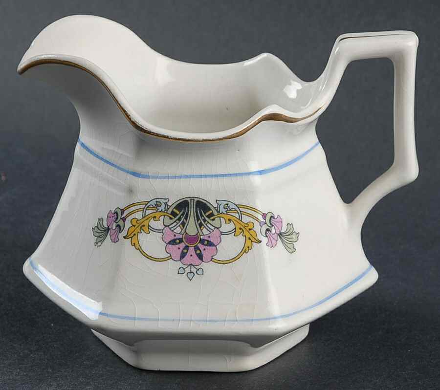 6323 Creamer by Sebring Pottery-1