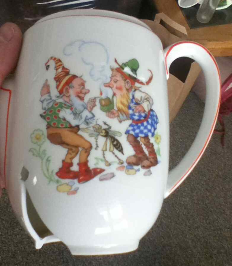 1080 Child's Teapot No Lid by Schirnding-1