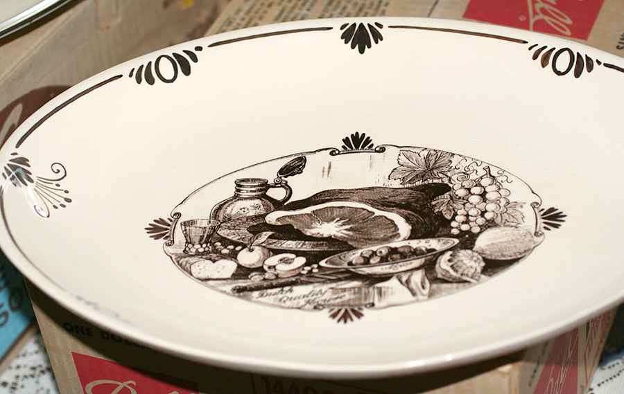 SKE1 Chop Plate (Round Platter) by Schoonhoven Keramiek-1