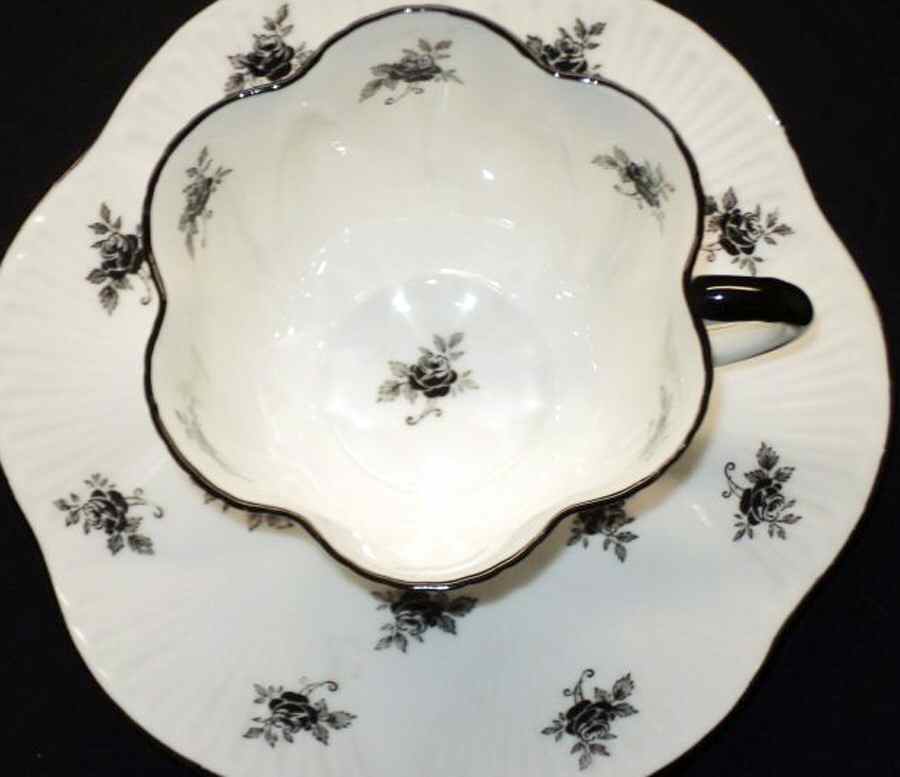 SHE78 Flat Cup & Saucer Set by Shelley-1