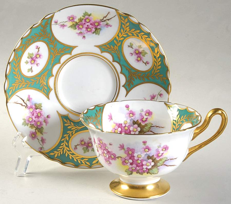13571-39 Footed Cup & Saucer Set by Shelley-1