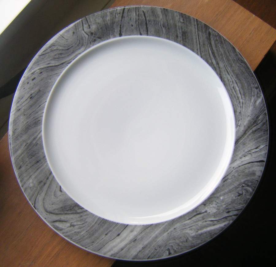 SCR161 Dinner Plate by Scherzer-1