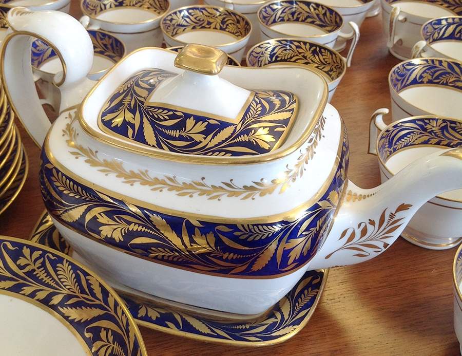 2409 Teapot & Lid by Spode-1