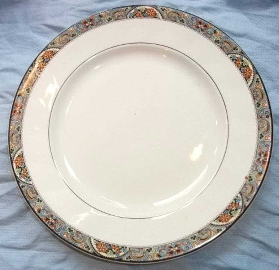 SLM406 Luncheon Plate by Salem-1