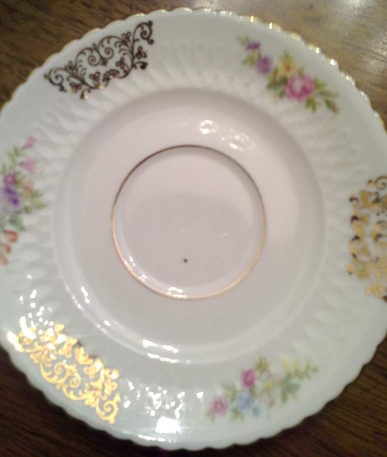 19078 Saucer by Seltmann-1