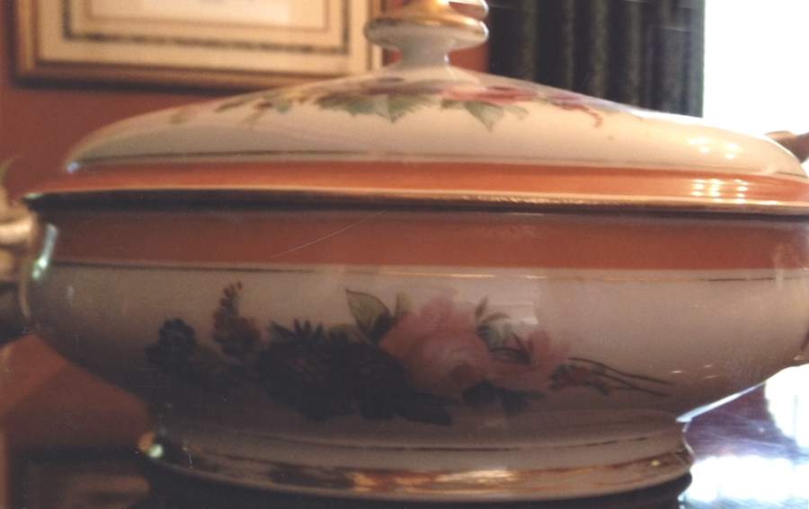 SP649 Tureen &  Lid by Spode-1