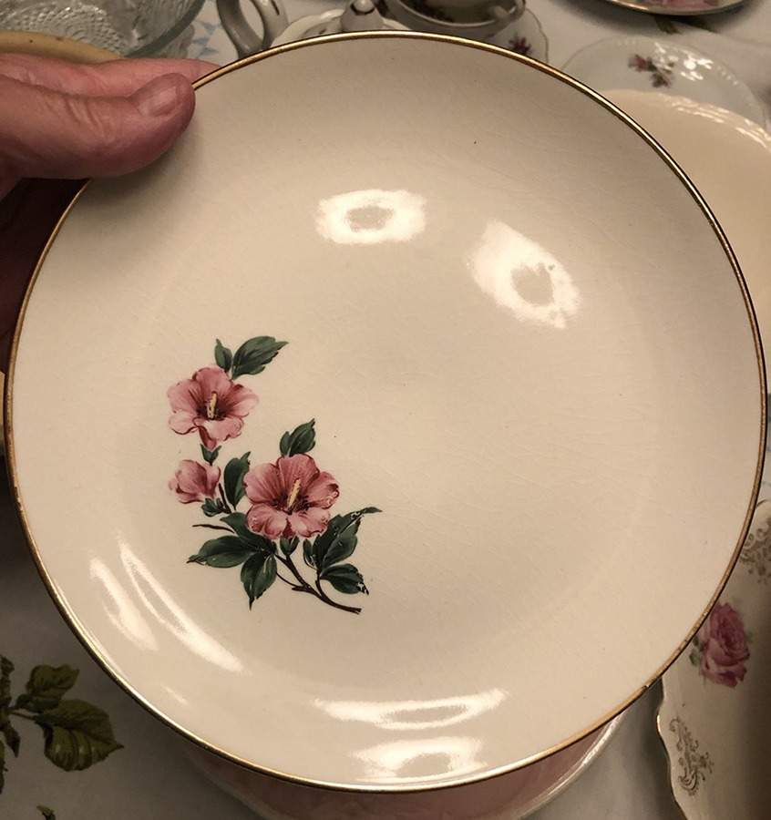 SAB114 Bread & Butter Plate by Sabin-1