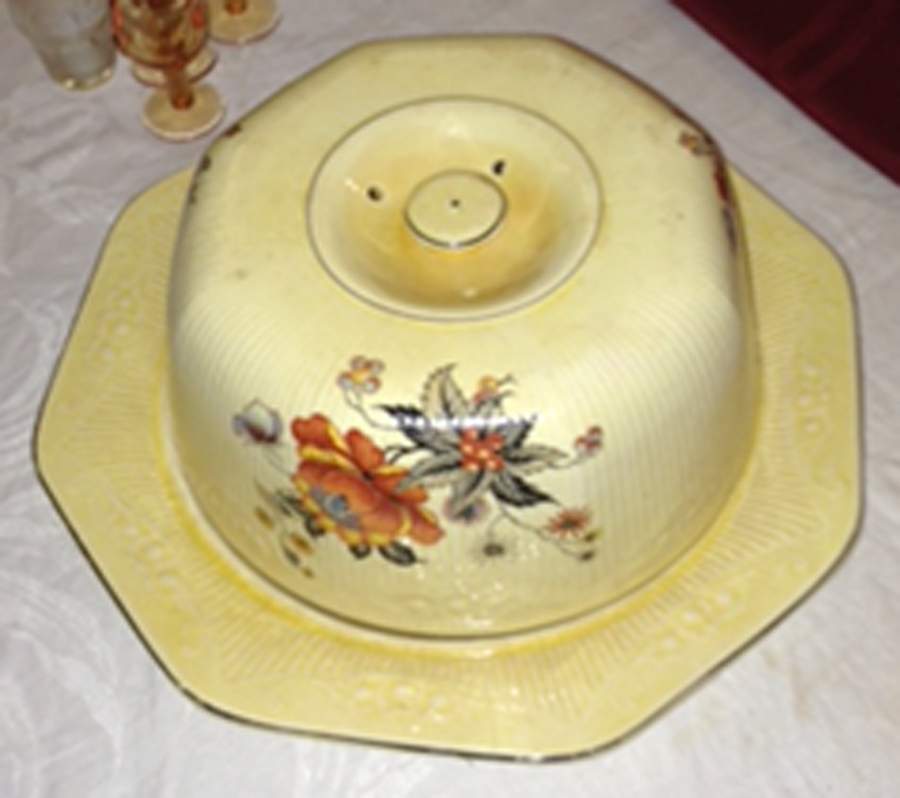SLM408 Round Cheese Dish & Lid by Salem-1