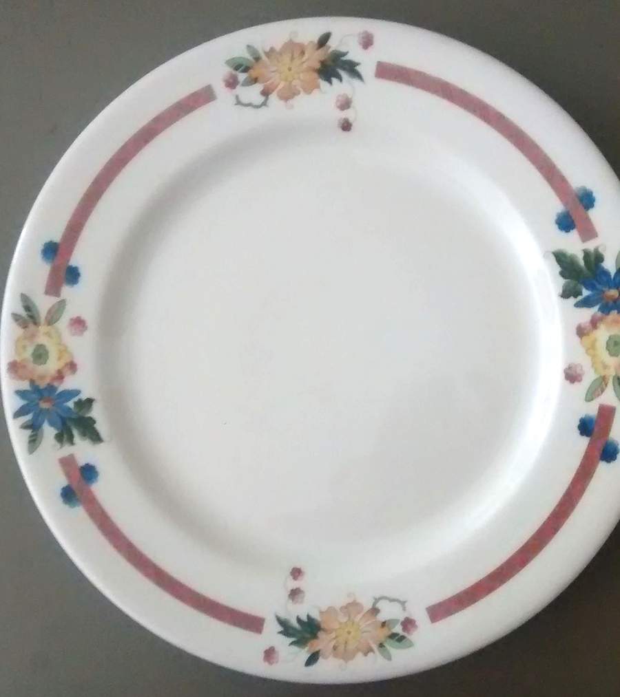 Old Abbey Dinner Plate by Syracuse-1