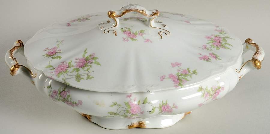 SY1128 Oval Covered Vegetable by Syracuse-1