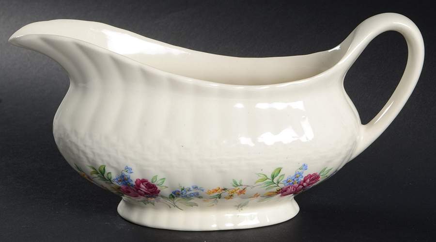 Finsbury Gravy Boat by Simpsons-1