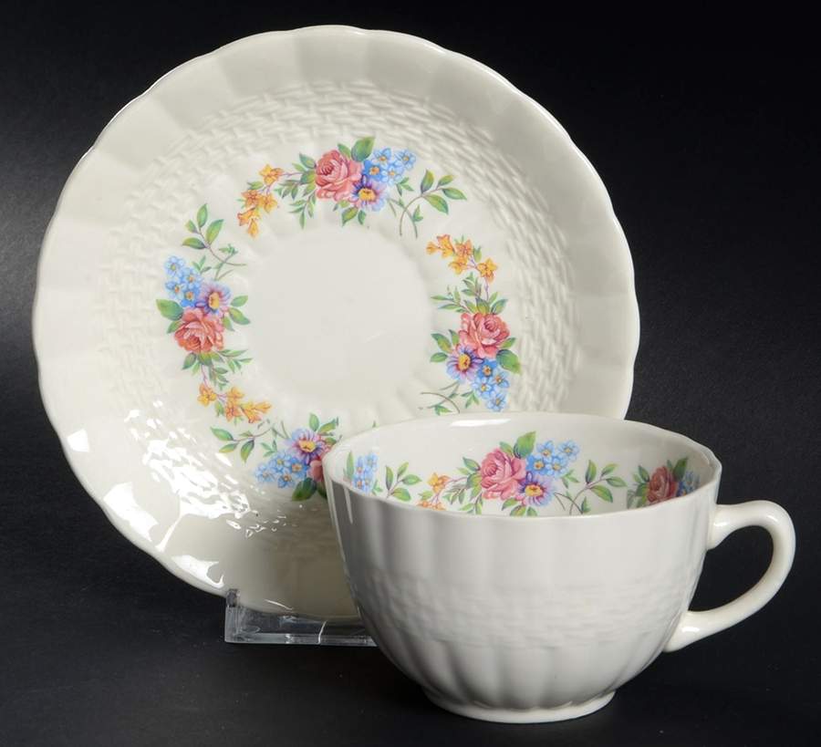 Finsbury Flat Cup & Saucer Set by Simpsons-1