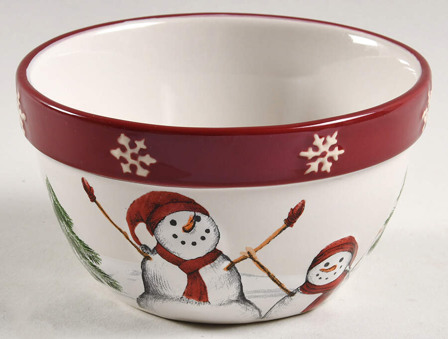 Yuletide 4" Nesting Bowl by St Nicholas Square-1