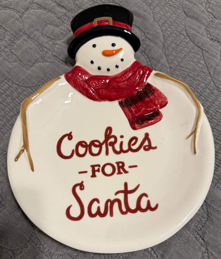 Yuletide Cookie Plate by St Nicholas Square-1