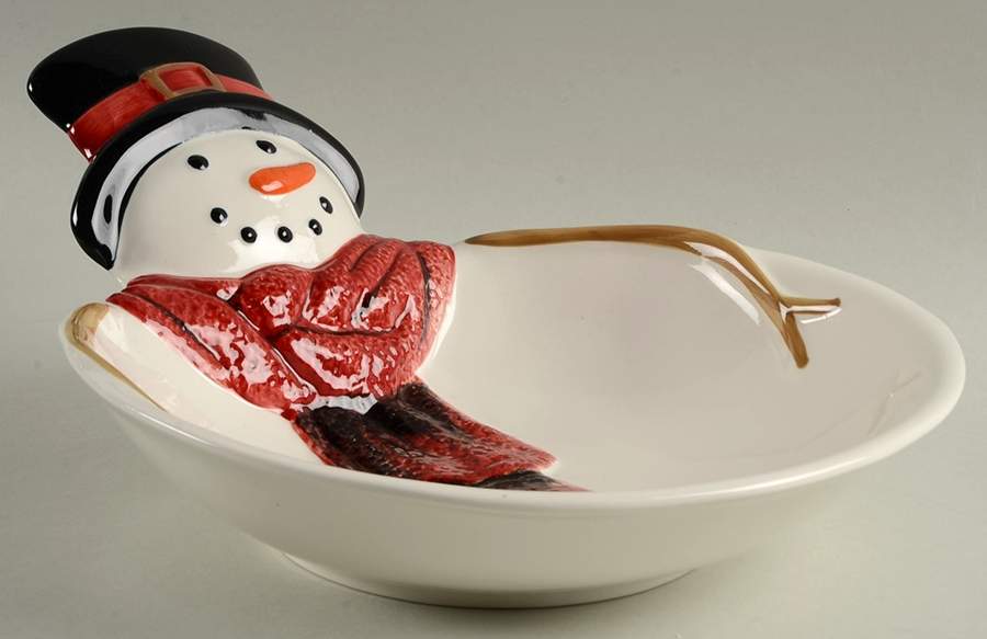 Yuletide 10" Round Serving Bowl by St Nicholas Square-1