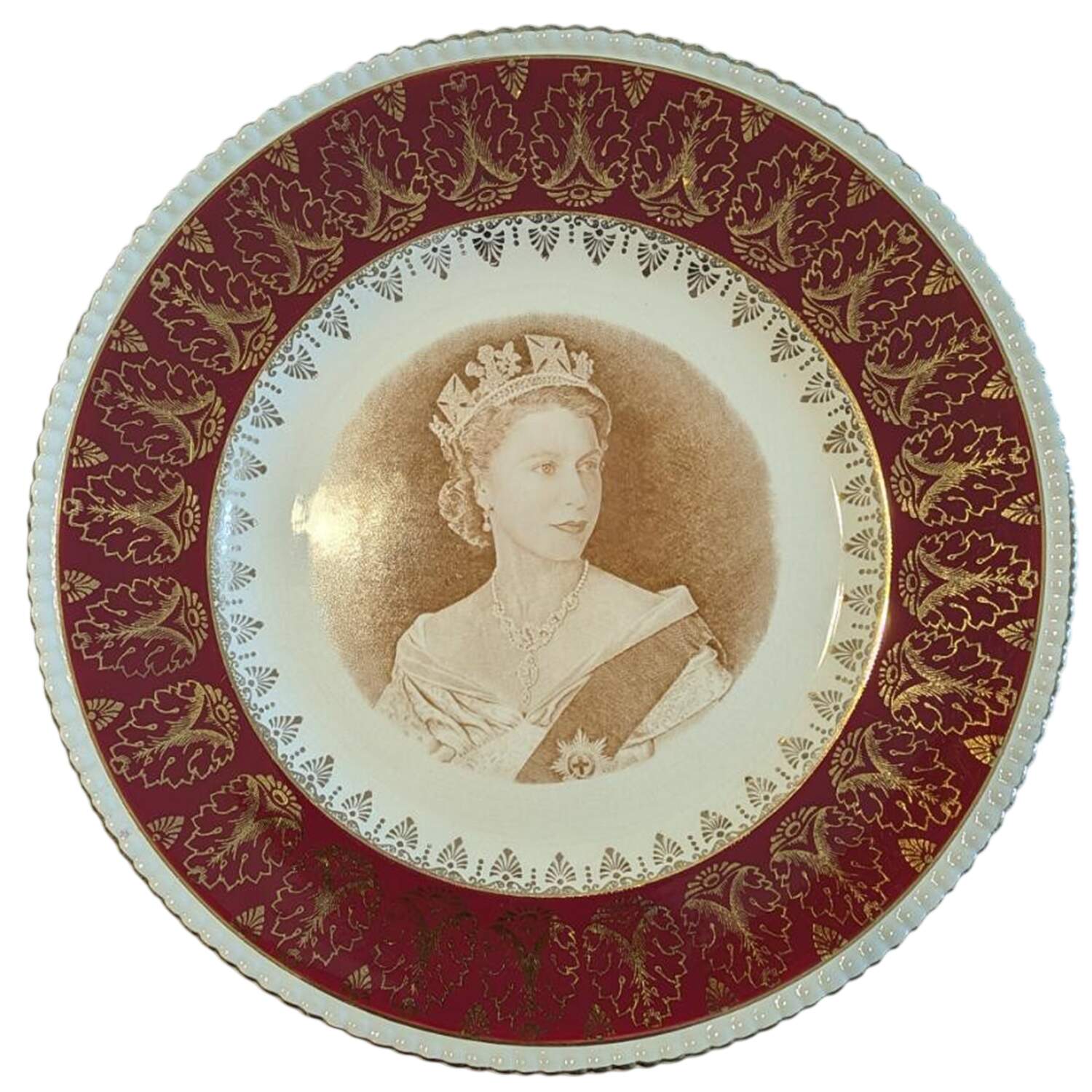 Queen Elizabeth II Coronation Commemorative Dinner Plate by Simpsons-1