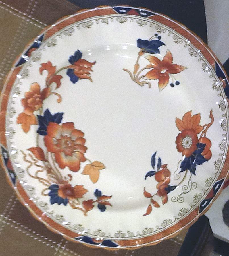 SP663 Dinner Plate by Spode-1