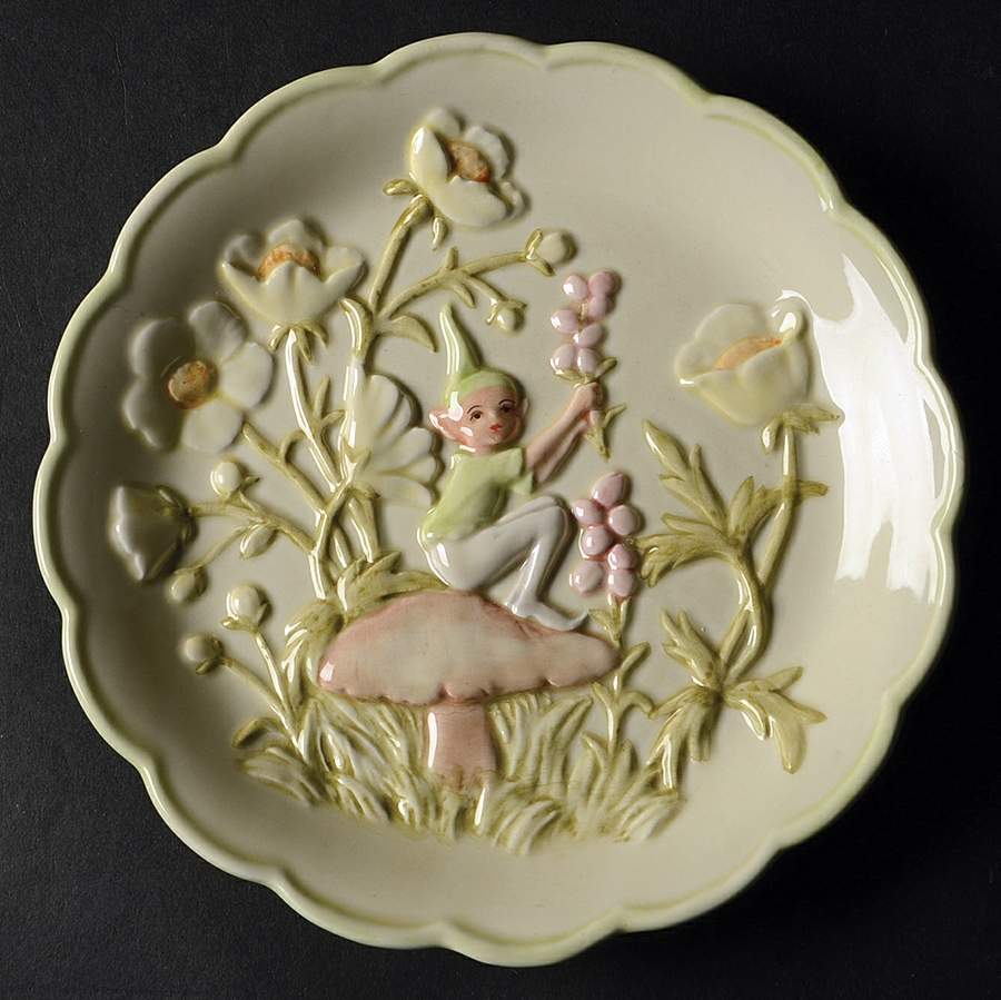 SAD105 Canape Plate by Sadek-1