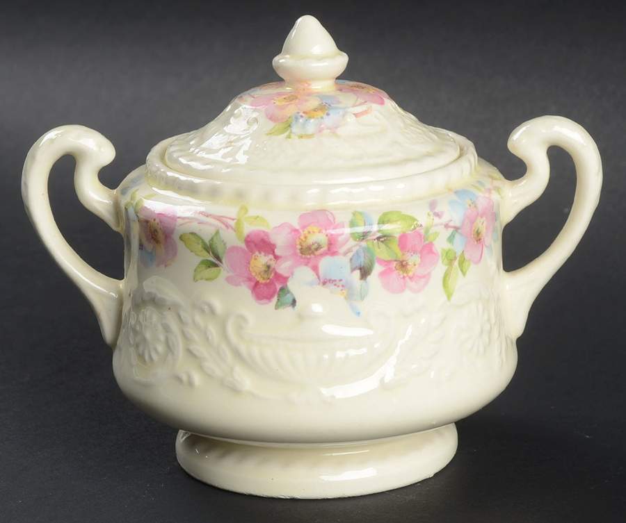 682 Sugar Bowl & Lid by Steubenville-1