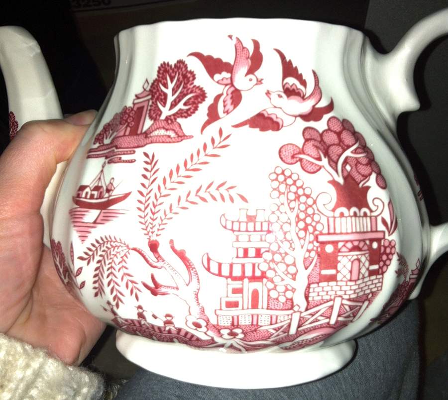 Willow Pink (Swirled) Teapot No Lid by Sadler-1