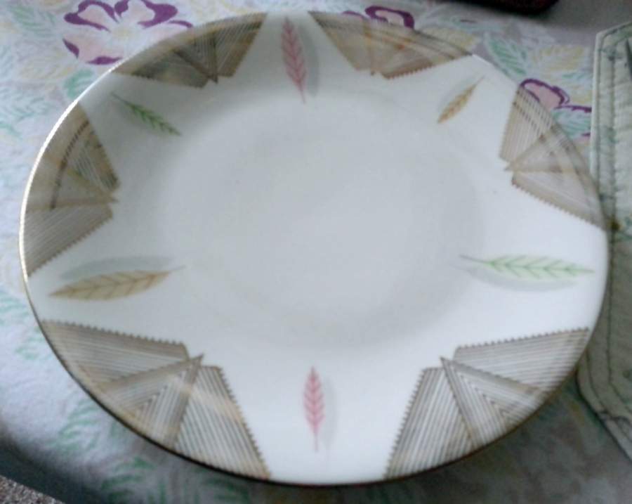 SLT457 Bread & Butter Plate by Seltmann-1