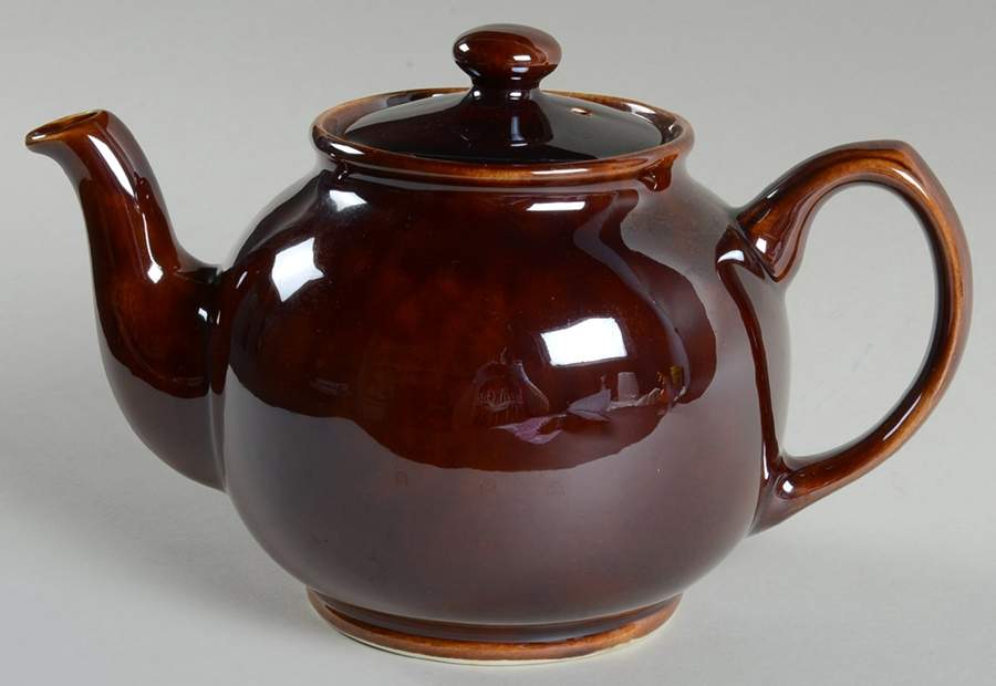 Rockingham Brown Teapot & Lid by Sadler-1