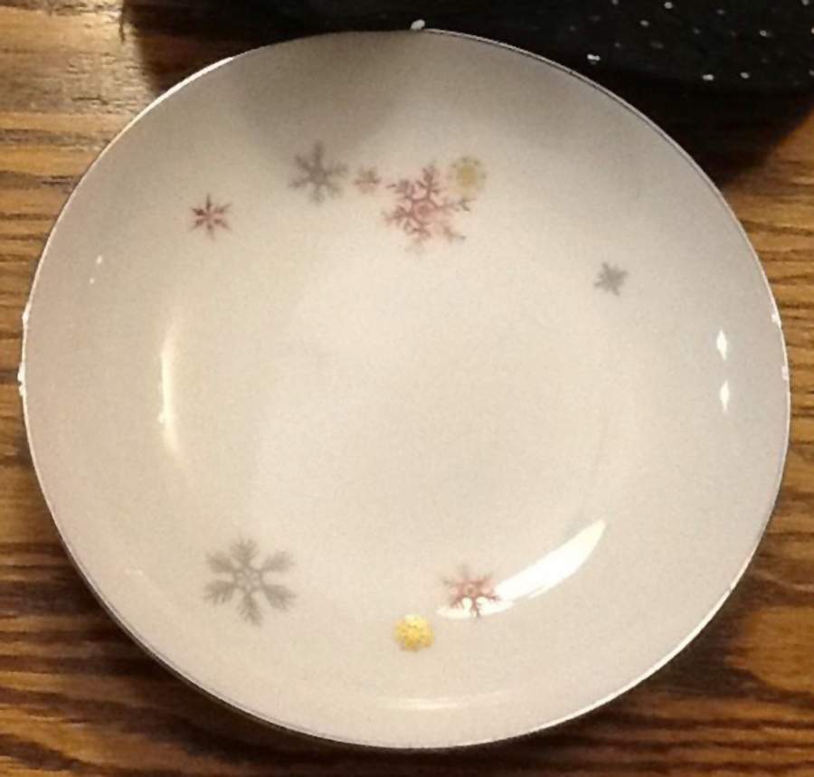 Crystallin Dinner Plate by Sango-1