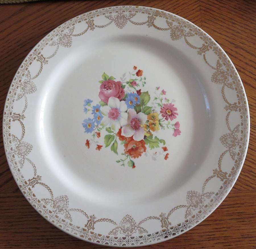 STT432 Dinner Plate by Stetson-1