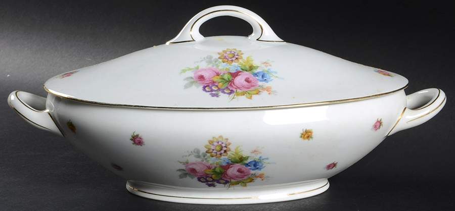 SCD146 Oval Covered Vegetable by Schonwald-1