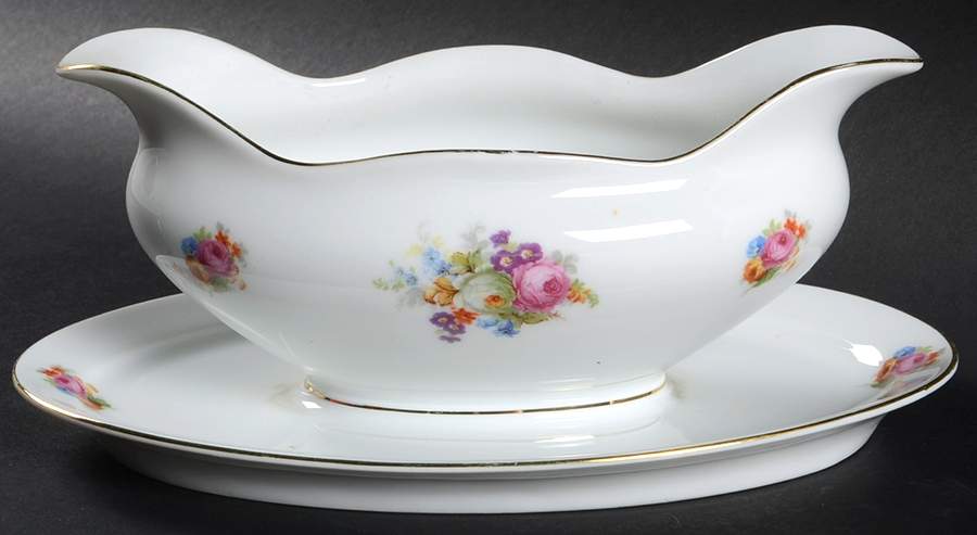 SCD146 Gravy Boat with Attached Underplate by Schonwald-1