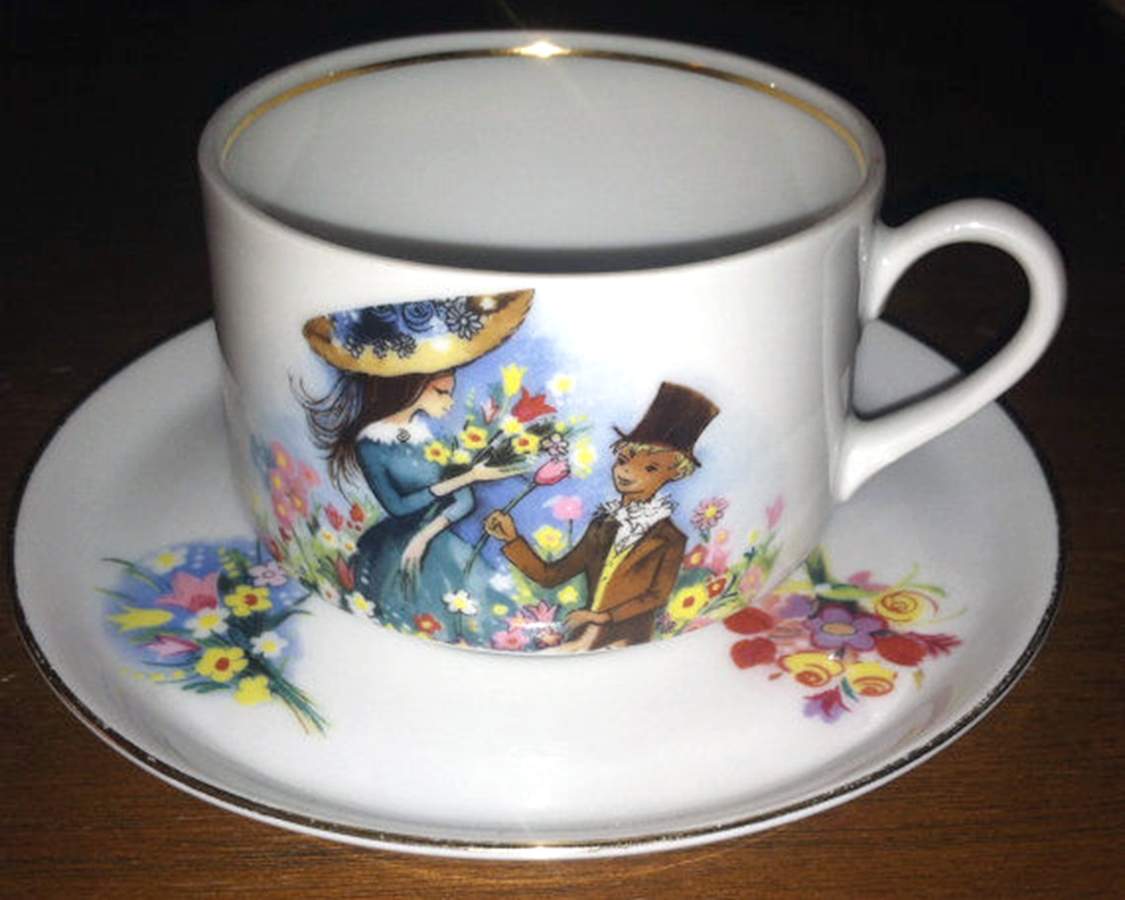 SWH70 Flat Cup & Saucer Set by Schwarzenhammer-1