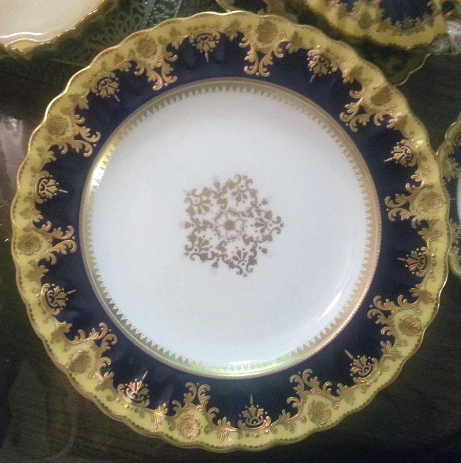 1-7352 Dinner Plate by Spode-1