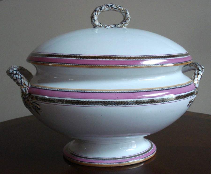 D5290 Tureen &  Lid by Spode-1