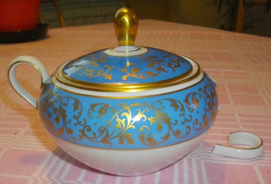 16584 Sugar Bowl & Lid by Seltmann-1