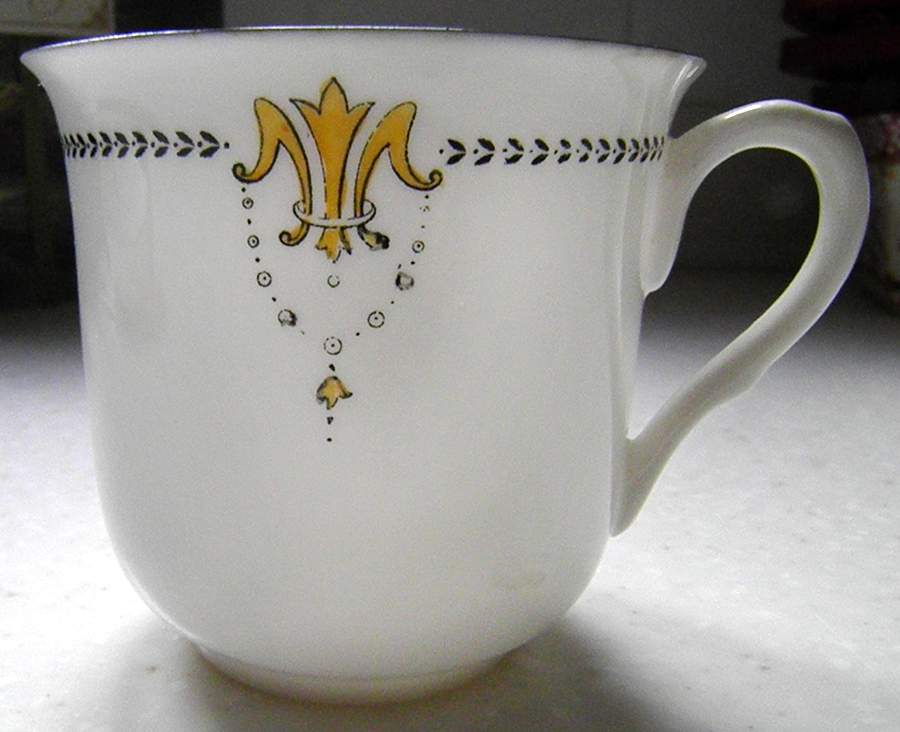 11452 Flat Cup by Shelley-1